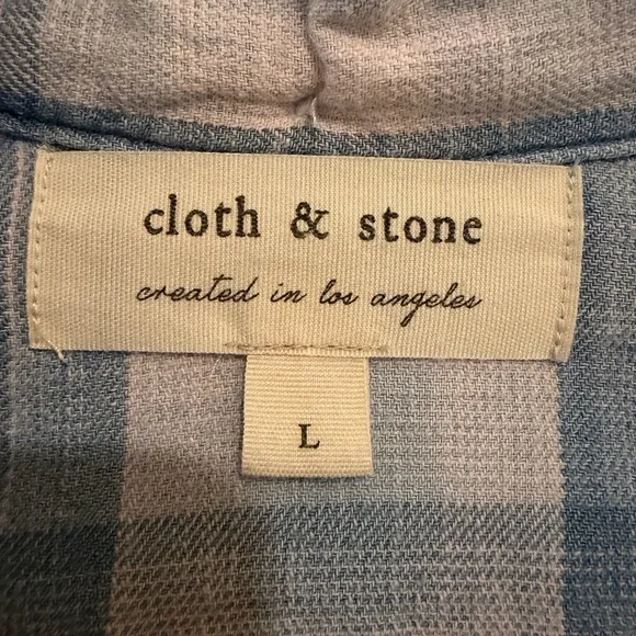 *EUC* Cloth & Stone Blue and Pink Plaid Button Down Shirt - Picture 3 of 7